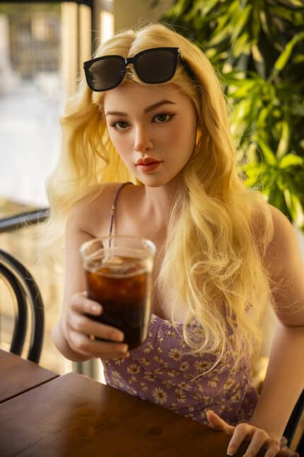 169cm (5ft6) C Cup Full Silicone Sex Doll Iris B (3)