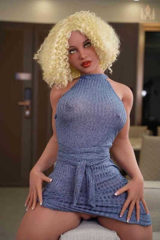 165cm 5ft5 D Cup Muscular Tpe Sex Doll Flavia 5